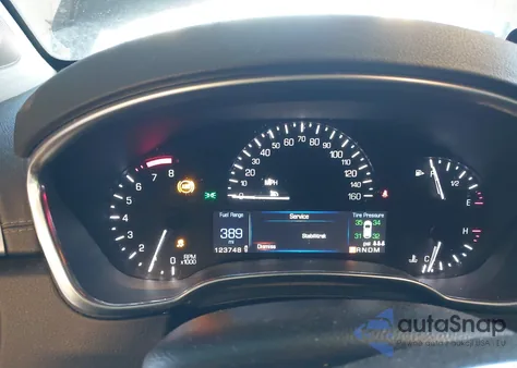 2015 Cadillac Srx Standard z USA, uszkodzony, nr VIN 3GYFNAE37FS551641